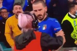 Bonucci bị nhầm là CĐV quá khích