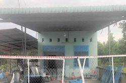 Liều lĩnh xông vào khu vực phong tỏa, chém người để đòi lại thú cưng