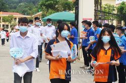 Ngày thi đầu tiên kỳ thi tốt nghiệp THPT 2021: Đề cao phòng dịch, đảm bảo thuận lợi cho thí sinh