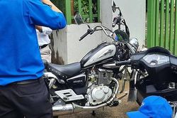Thí sinh ngủ quên, công an phải đến tận nơi gọi dậy chở đi thi