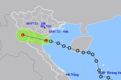 Áp thấp nhiệt đới suy yếu, tiến vào đất liền gây mưa lớn