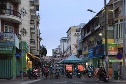 TP Hồ Chí Minh giãn cách xã hội, người giao hàng vẫn được phép hoạt động