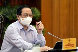 Thủ tướng: Ưu tiên phân bổ vaccine về trong tháng 7 cho TP.HCM