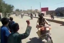 Taliban mở đợt tấn công lớn tại Afghanistan
