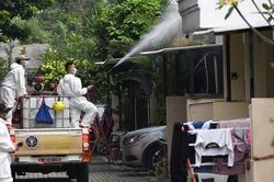 Làn sóng Covid-19 mới hoành hành, Indonesia hạ dự báo tăng trưởng kinh tế năm 2021