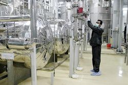 Kế hoạch làm giàu uranium kim loại của Iran: Thỏa thuận lịch sử càng thêm mong manh