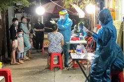 Lòng nhân ái được viết trong những ngày hy sinh thầm lặng
