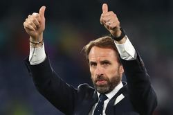HLV Southgate yêu cầu CĐV tôn trọng tuyển Italy