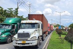 Hơn 12.000 ô tô đã được tạo luồng xanh