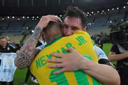 'Cái chết' của sự lãng mạn trong ngày Argentina thắng Brazil!