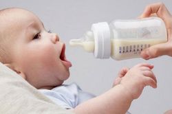 Dị ứng sữa bò ở trẻ sơ sinh