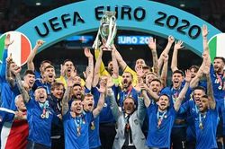 Chung kết EURO 2020: Tuyển Ý đăng quang ngay trên sân Wembley