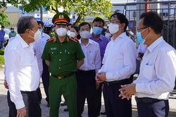 Phó thủ tướng kiểm tra công tác phòng chống dịch tại Bà Rịa - Vũng Tàu