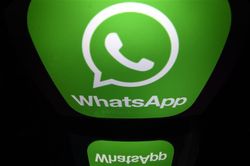 BEUC phản đối Facebook thay đổi điều khoản dịch vụ của WhatsApp