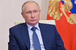 Điện Kremlin công bố bài viết của Tổng thống Putin về quan hệ với Ukraine