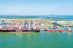 Nâng cao thị phần vận tải hàng hóa xuất nhập khẩu bằng đường biển
