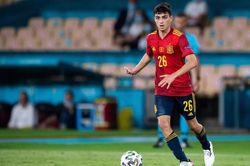 Tài năng trẻ Pedri hay nhất Euro 2021