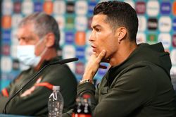 10 khoảnh khắc ấn tượng nhất tại Euro 2020