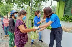Đồng Nai tổ chức những 'chuyến xe nghĩa tình' hỗ trợ người dân TP Hồ Chí Minh khó khăn do Covid-19