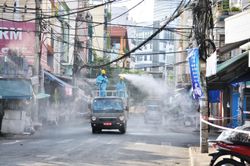 Thấy trong người 'khó ở' đến đến bệnh viện cấp cứu thì phát hiện mắc Covid-19