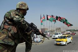 Tình hình Afghanistan nghiêm trọng, Nga gấp rút sơ tán nhân viên ngoại giao
