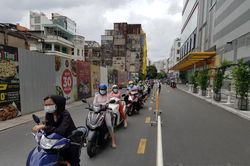 Trước tin đồn thất thiệt TP. HCM sẽ 'lockdown', người dân lại đổ xô mua hàng hóa, thuốc tây