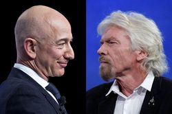 Tỷ phú Jeff Bezos sẽ bay vào vũ trụ khác Richard Branson như thế nào?
