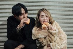 MV 'Bánh mì không' của Đạt G, Du Uyên bị fan vào chỉ trích