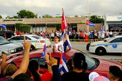 Các nhà hoạt động Mỹ tuần hành hơn 2.000 km, yêu cầu chính phủ dỡ bỏ cấm vận Cuba
