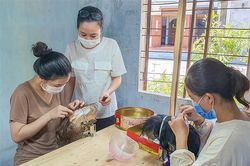 Tạo việc làm cho nhiều lao động từ nghề gia công tóc giả