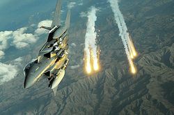 Tên lửa Vòm Sắt từng ngắm bắn tiêm kích Israel khi không chiến Gaza