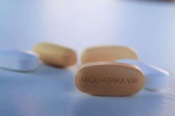 Thuốc uống điều trị Covid-19 mở ra hy vọng chấm dứt đại dịch