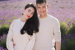 Công Vinh tiết lộ địa vị trong gia đình của Thủy Tiên, còn hờn dỗi than 'đời thật bất công'