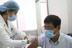 Hà Nội: Người dân sẽ được tiêm 2 mũi vaccine Covid-19 cùng loại