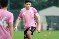 Đoàn Văn Hậu vẫn phải tập riêng ở Hà Nội FC