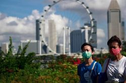 Vì sao Singapore tự tin 'sống chung' với Covid-19?