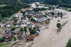 Lũ lụt nghiêm trọng ở châu Âu, hơn 100 người chết