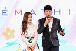 Sau khi ly hôn Đan Trường, Thủy Tiên sẽ chăm sóc con trai