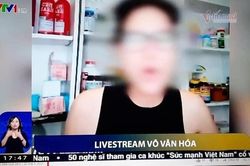 Cộng đồng quá dễ dãi hay nghệ sỹ Việt 'lắm chiêu, nhiều điều'