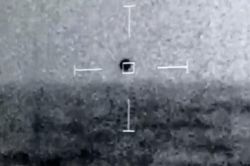 Tình báo Mỹ lần đầu công khai thừa nhận UFO