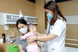 Bảo vệ sức khỏe trong ngày hè