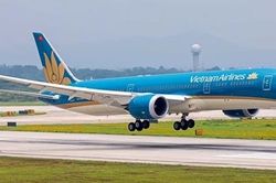 Dừng khai thác nhiều chuyến bay đi các tỉnh phía Nam