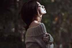 Một người đã cũ, một chuyện đã cũ, một vết thương đã cũ, hãy cứ để nó qua đi!