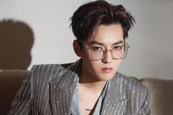 Trước 'phốt' nhân cách to đùng khó bề chối cãi, fandom tuyên bố bảo vệ Ngô Diệc Phàm tới cùng