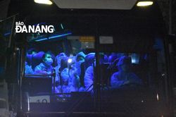 Đón 600 đồng hương Đà Nẵng về từ Thành phố Hồ Chí Minh bằng máy bay