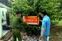 Cà Mau trả lời người dân về việc gắn biển 'Hộ cách ly y tế'