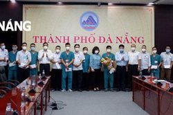 15 nhân viên Trung tâm cấp cứu 115 Đà Nẵng chi viện cho Thành phố Hồ Chí Minh