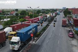 Quốc lộ 5 thoát cảnh ùn tắc xe qua chốt kiểm soát COVID-19 vào Hải Phòng