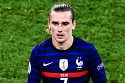 Griezmann trở lại Barca sau kỳ nghỉ