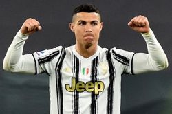 Báo Italy: Ronaldo quyết ở lại Juventus